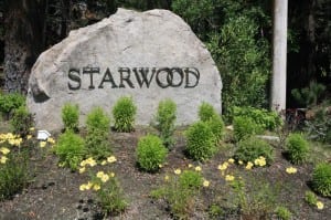 photos of the entrance to the Starwood neighborhood, a luxury home community on Sierra Star Golf Course